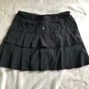 Lululemon Pace Setter Skirt - size 6 tall